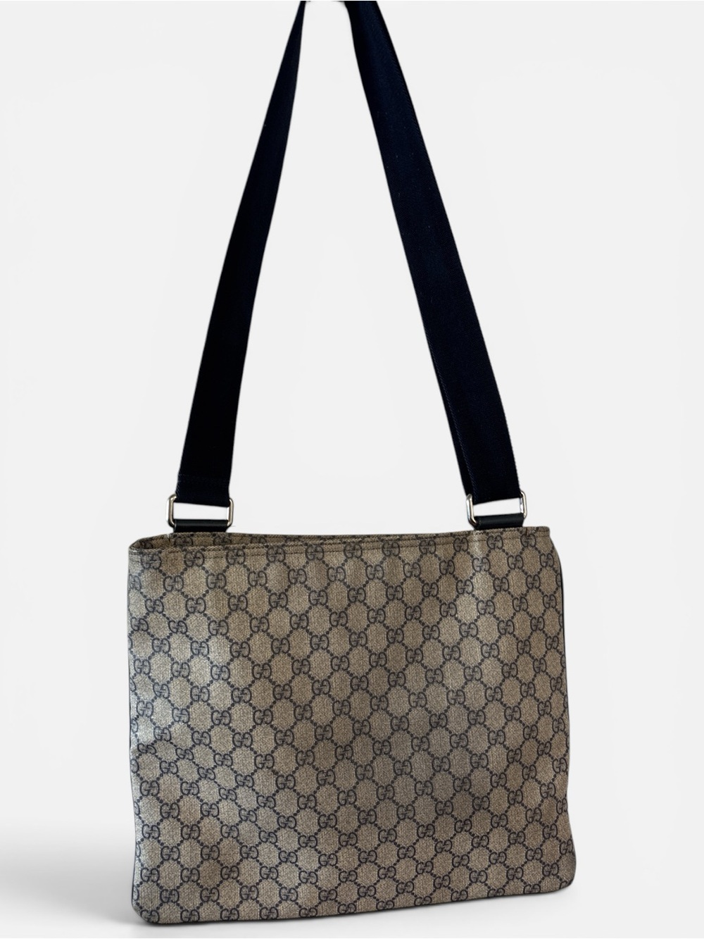 Gucci grey and navy GG Monogram Canvas Crossbody Bag with Navy Strap - Picture 3 of 11